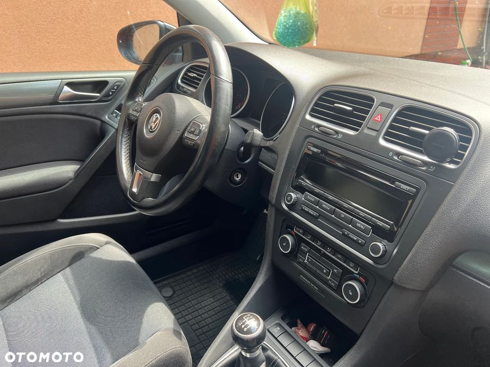 Volkswagen Golf 2.0 TDI DPF Style - 7