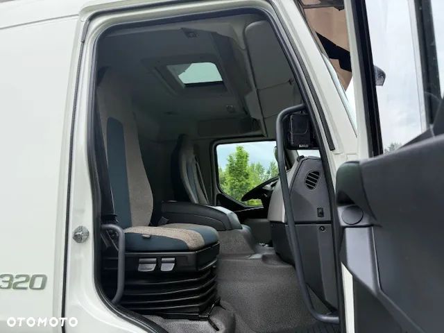 Volvo FE 320 Chłodnia 23palety Euro 6 Niski przeieg - 11