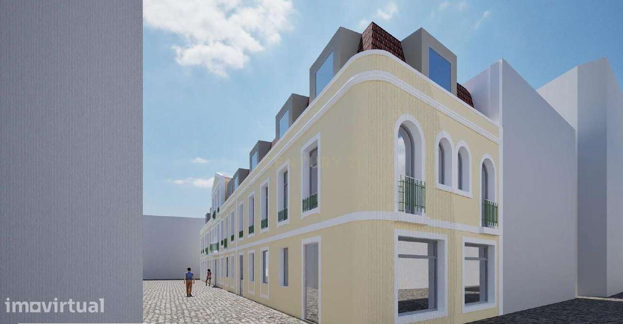Conjunto de 5 prédios urbanos devolutos, localizados em plena zona his - Grande imagem: 2/5