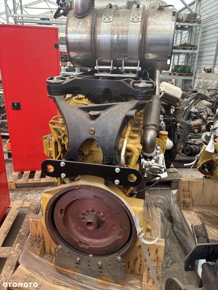 CAT Caterpillar Silnik C7.1 7.01 594-7561 5947561 6712/2200 151.0kW  NOWY - 10
