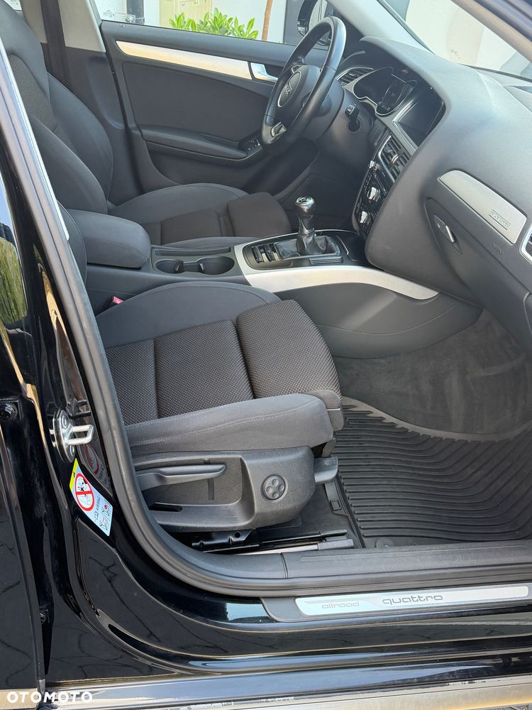 Audi A4 Allroad 2.0 TDI Quattro - 38