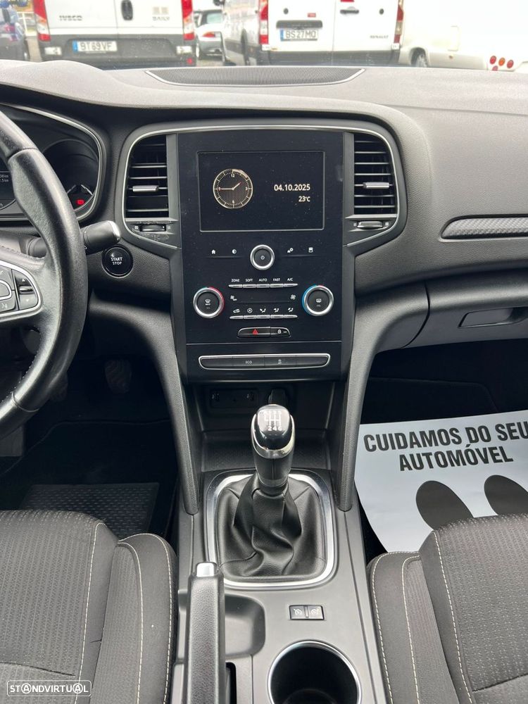 Renault Mégane 1.5 dCi Zen - 21