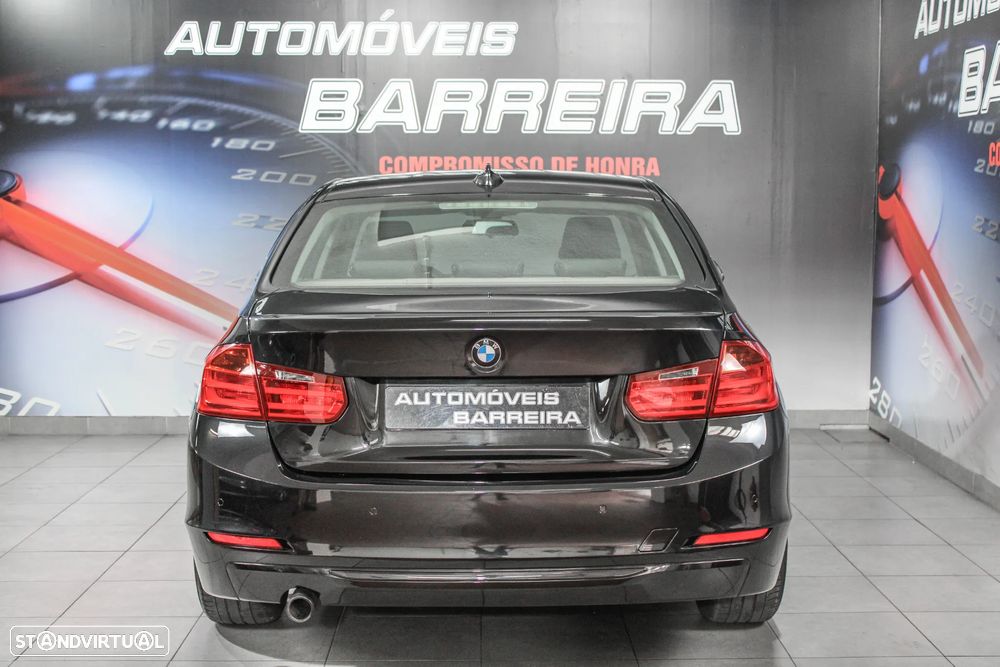 BMW 318 d Auto Line Sport - 18