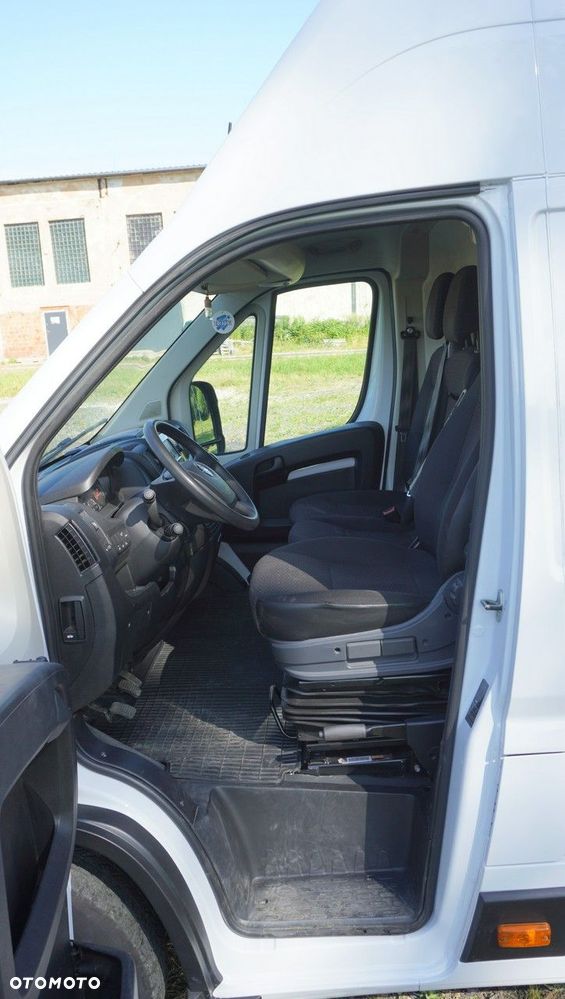 Opel Movano - 10