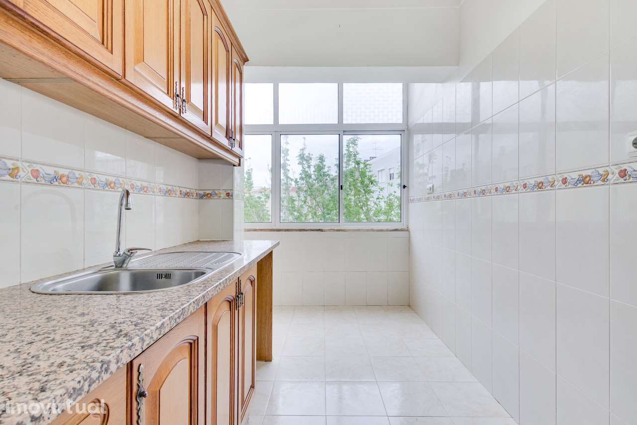 APARTAMENTO T2 | C/ ARRECADAÇÃO | CENTRO DE ALVERCA - Grande imagem: 5/26