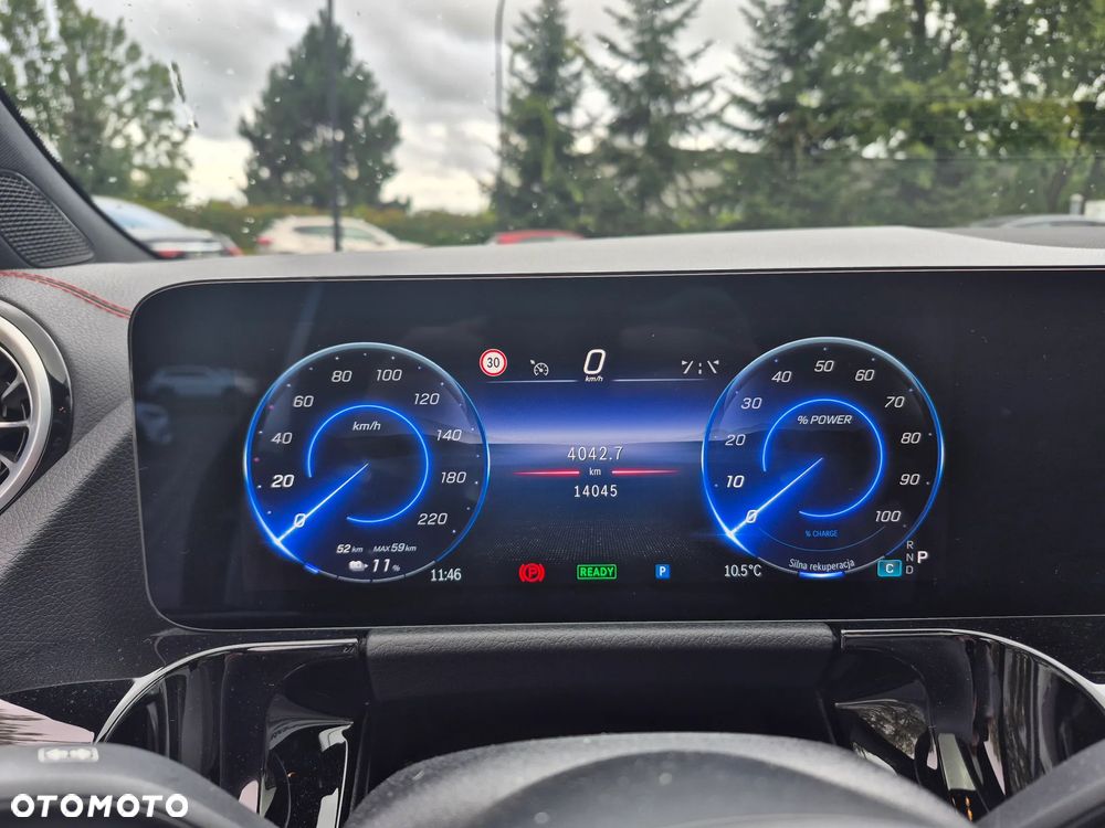 Mercedes-Benz EQA 250+ 70.5kWh AMG Line - 19