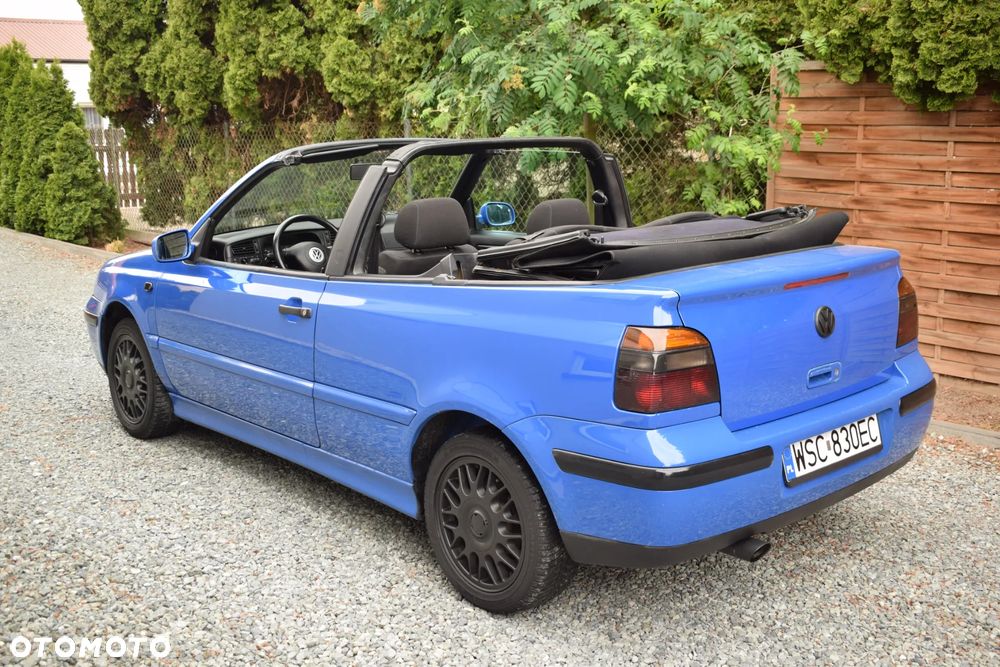 Volkswagen Golf 1.6 Comfortline - 19