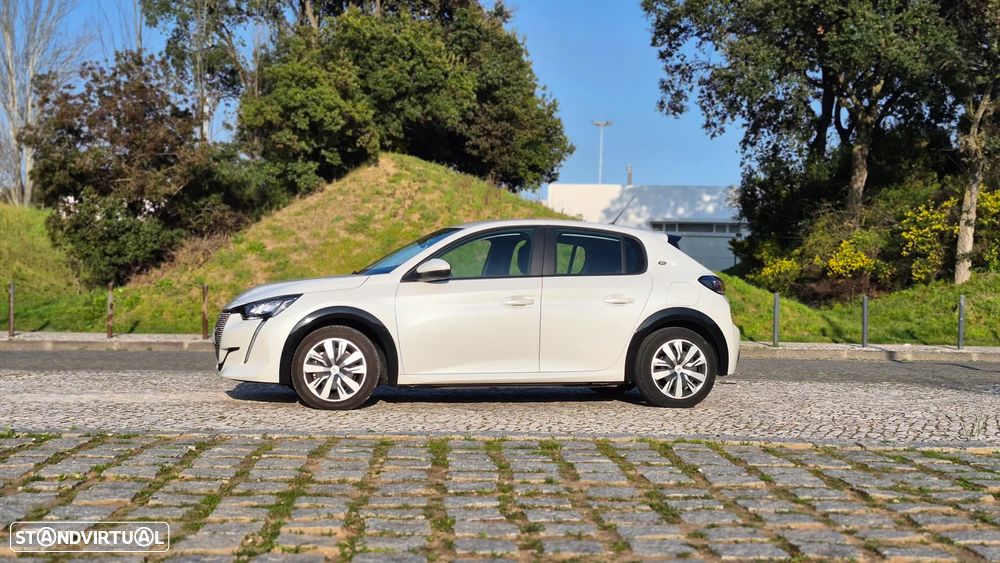 Peugeot e-208 Active - 6