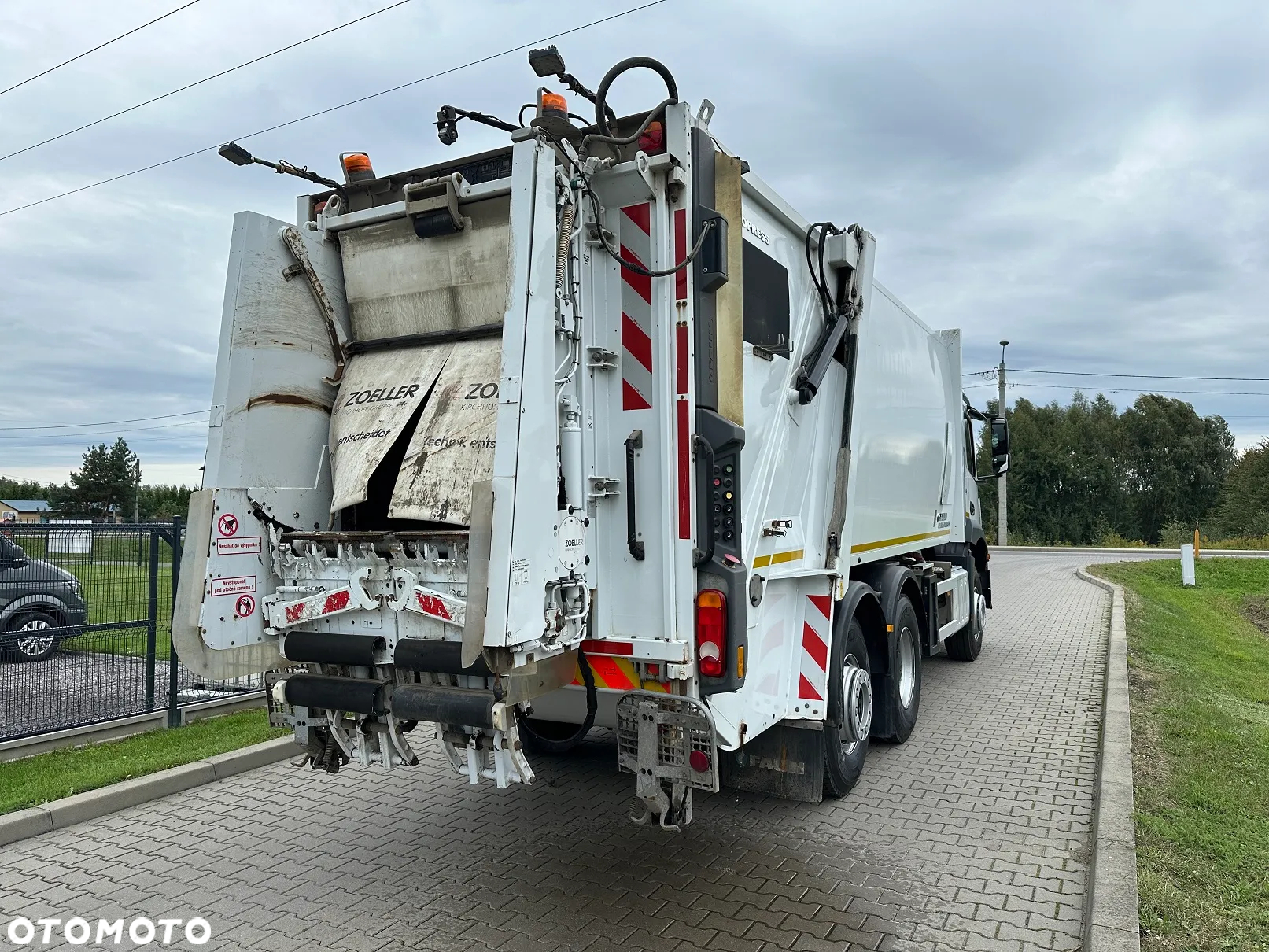 Mercedes-Benz AROCS 2536 Faun Euro 6 Smieciarka - 3