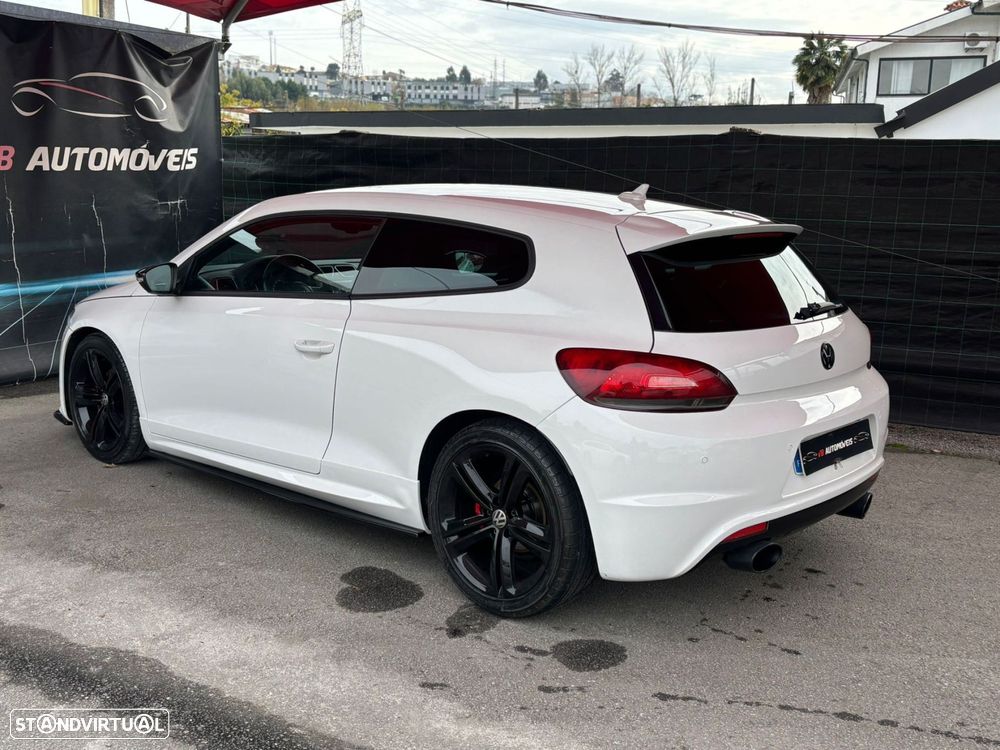 VW Scirocco 2.0 TDI R-Line - 14