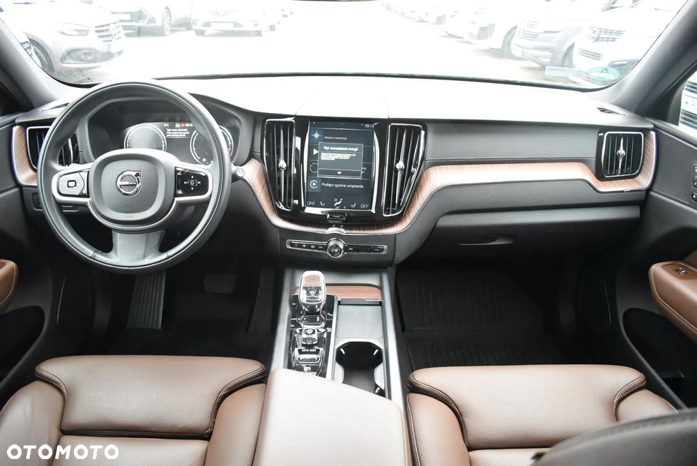 Volvo XC 60 B5 B AWD Inscription - 20