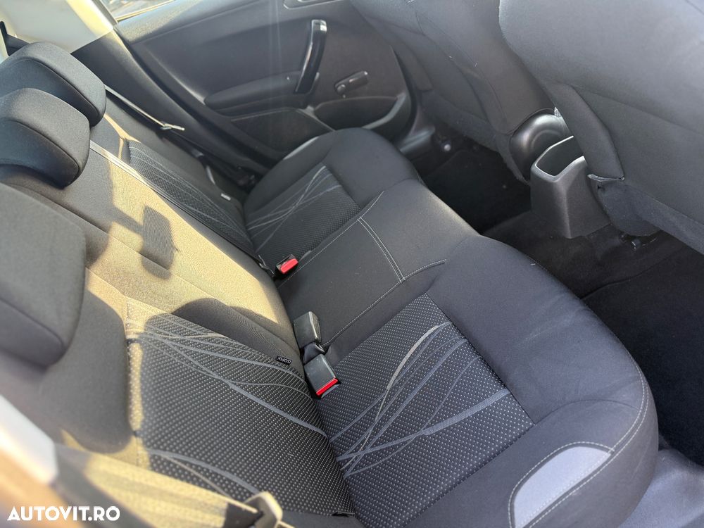 Peugeot 208 1.4 HDi FAP Active - 7