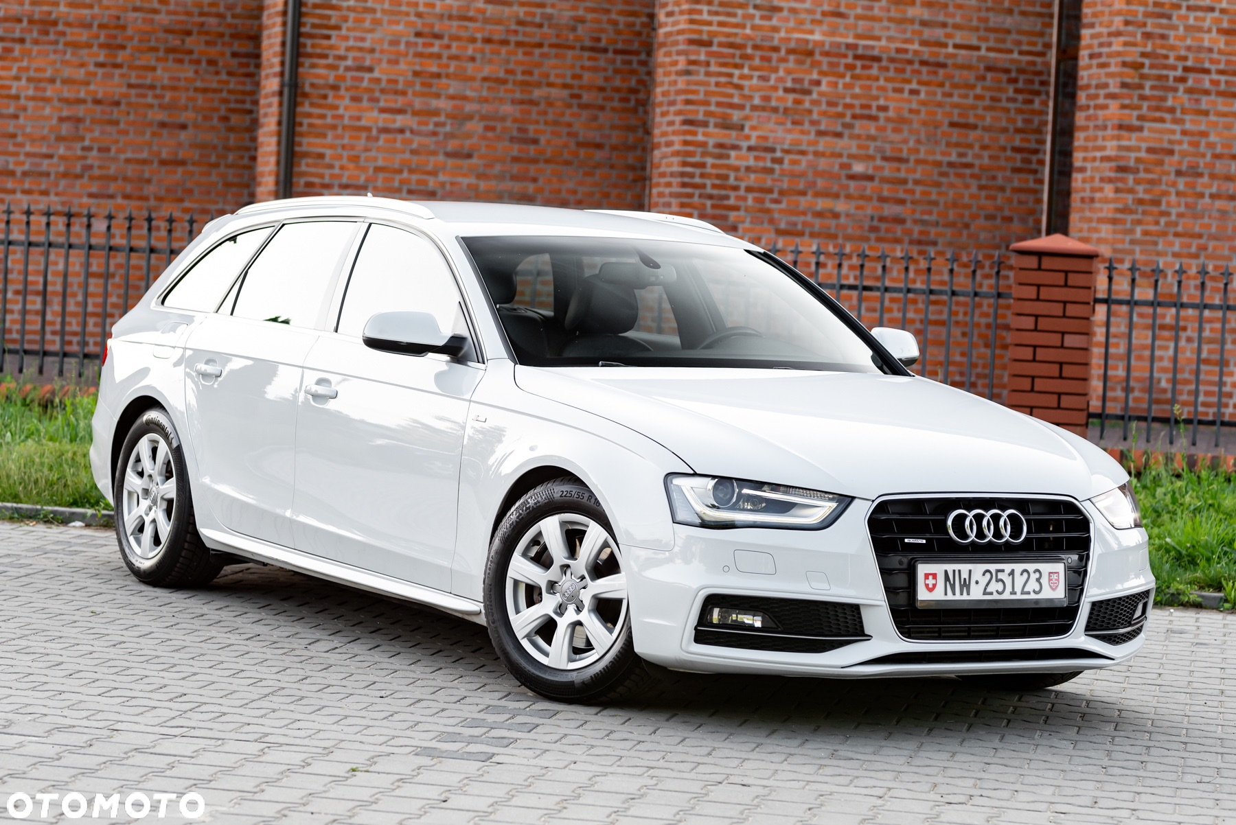 Audi A4 Avant 2.0 TFSI quattro S tronic S line Sportpaket - 9