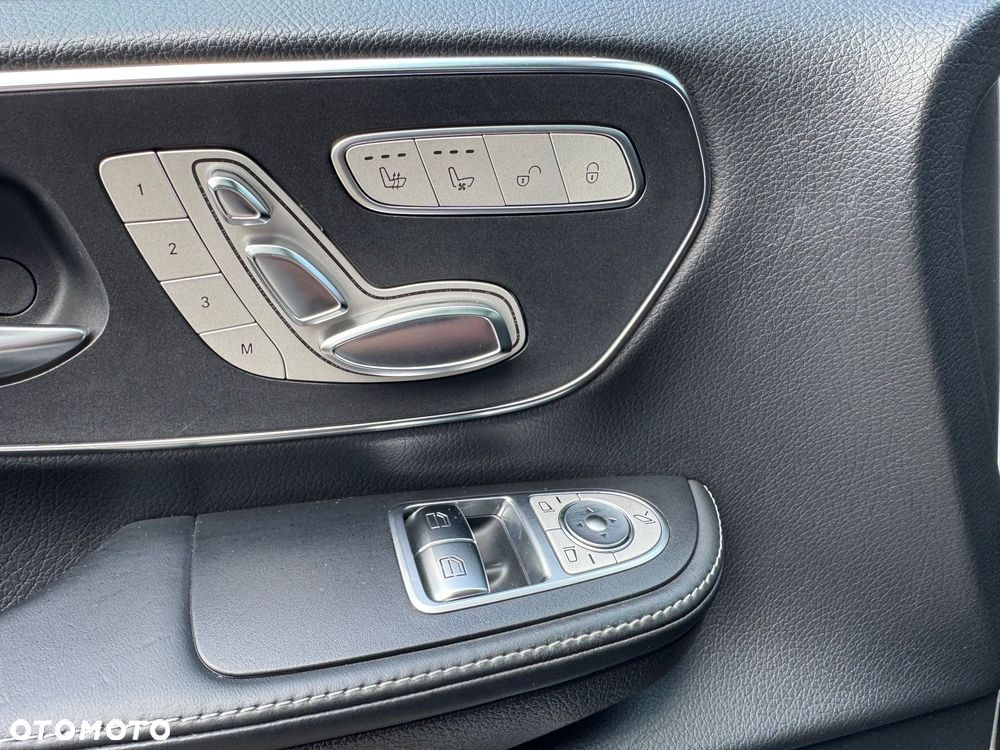 Mercedes-Benz Klasa V 250 d 4-Matic Exclusive 7G-Tronic - 20