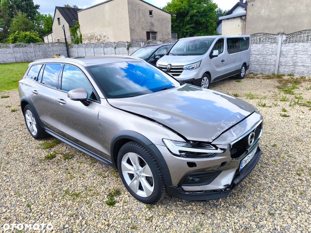 Volvo V60 Cross Country T5 AWD Geartronic - 3