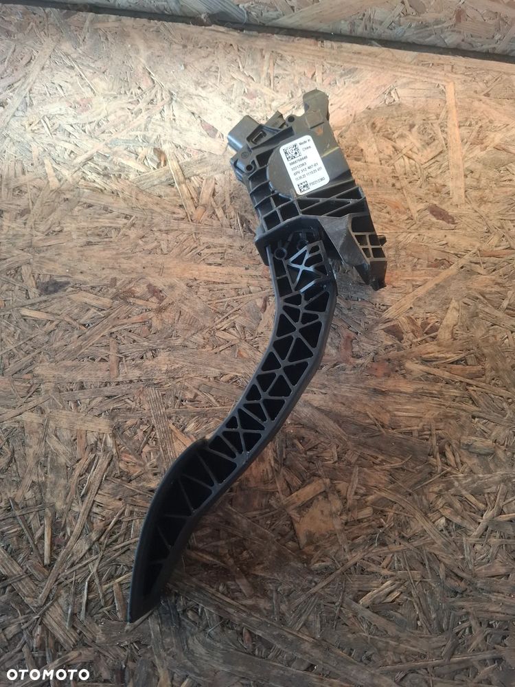 Volvo XC40 Pedał gazu / przyspieszenia 32212364/63 - 7