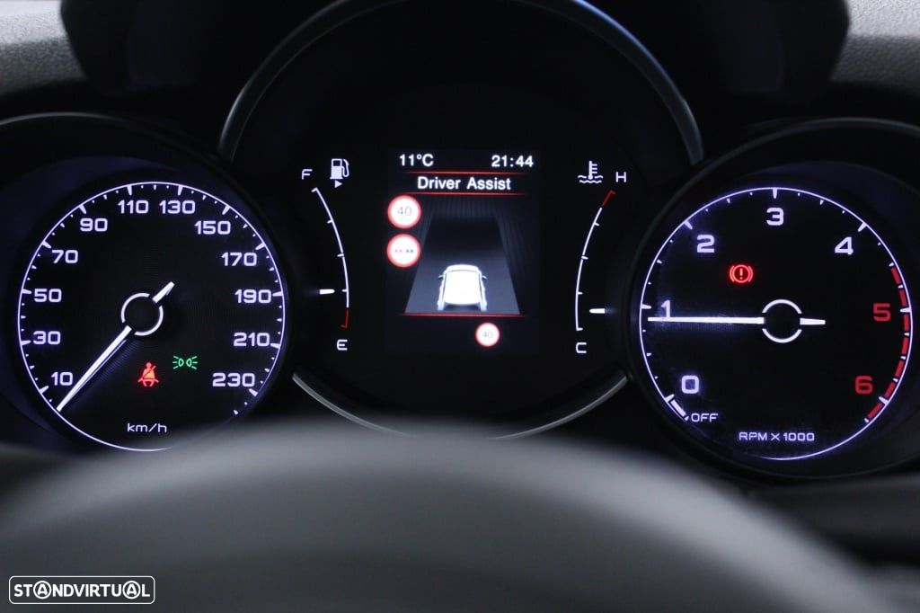 Fiat 500X 1.3 MJ City Cross - 26