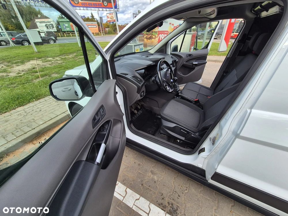 Ford Transit Connect - 12