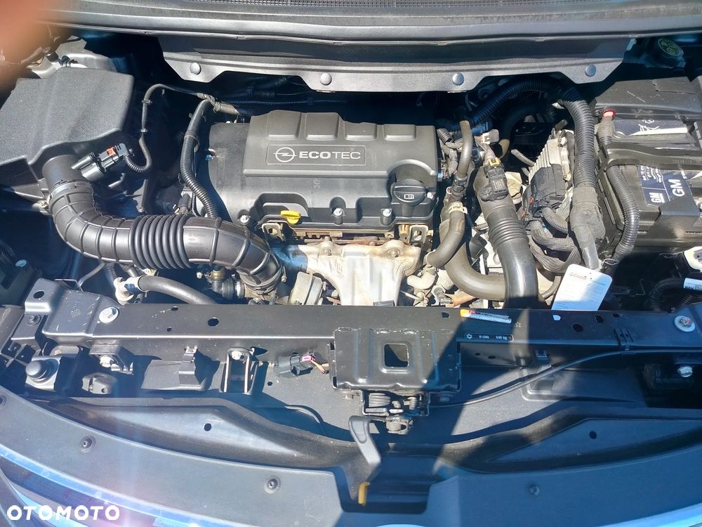 Opel Zafira 1.4 T Cosmo EcoFLEX S&S - 34