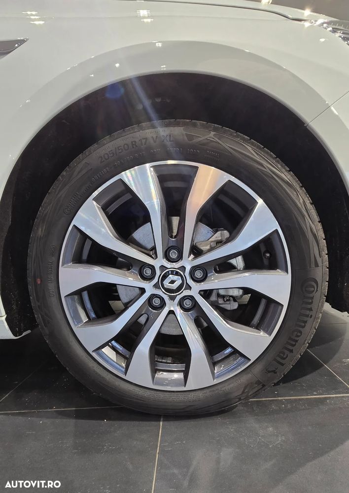 Renault Megane TCe 140 GPF EDC Techno - 13