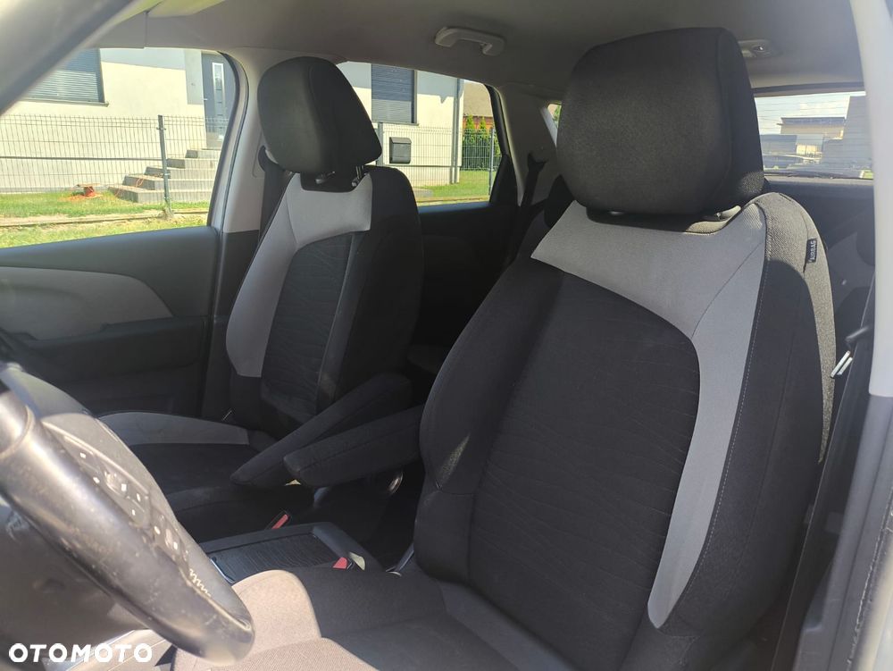 Citroën C4 Picasso - 14