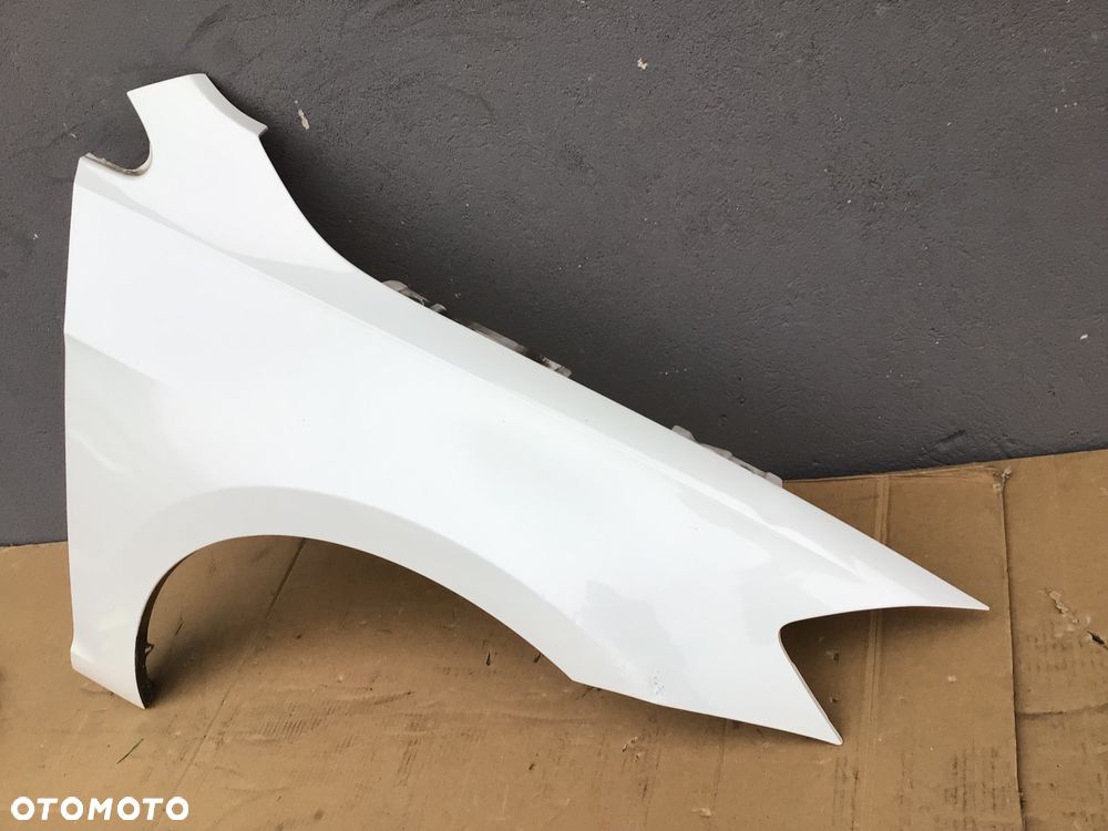 Błotnik przedni prawy VW Golf Vll 7 Lift - 4