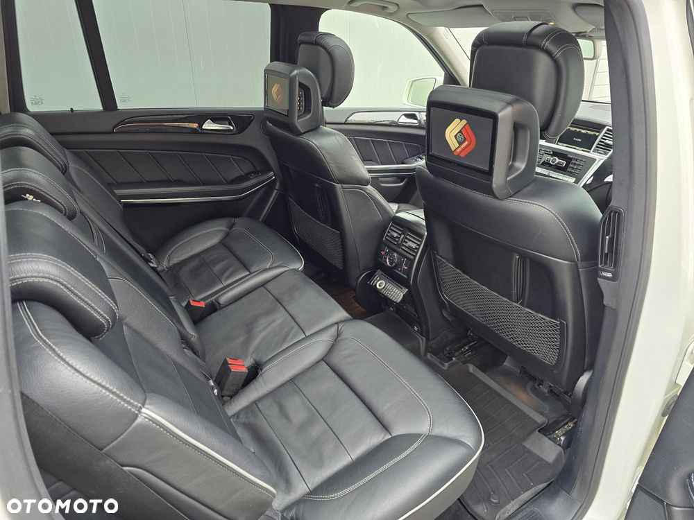 Mercedes-Benz GL - 15