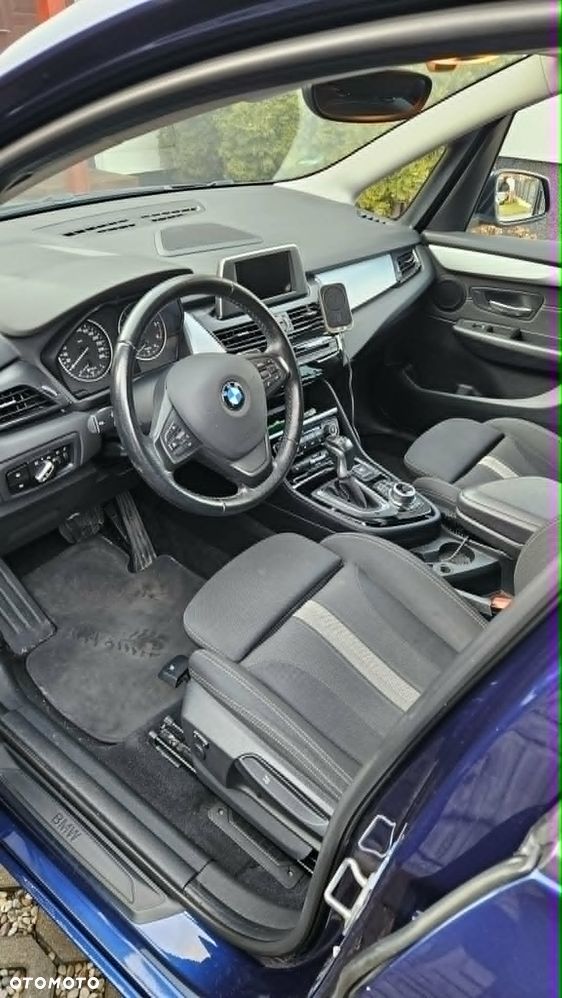 BMW Seria 2 218d xDrive Sport - 7