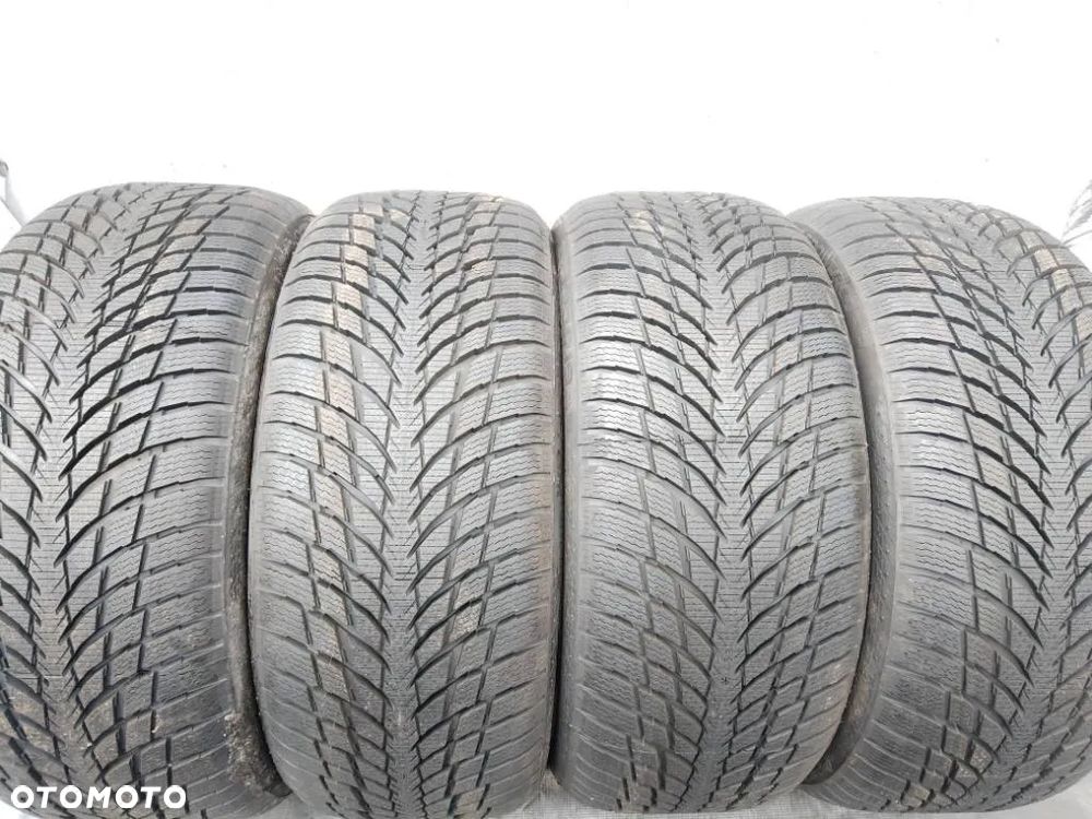 Nokian SnowProof P 225/40 R19 93V 2024 - 1