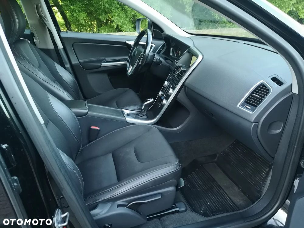 Volvo XC 60 - 15