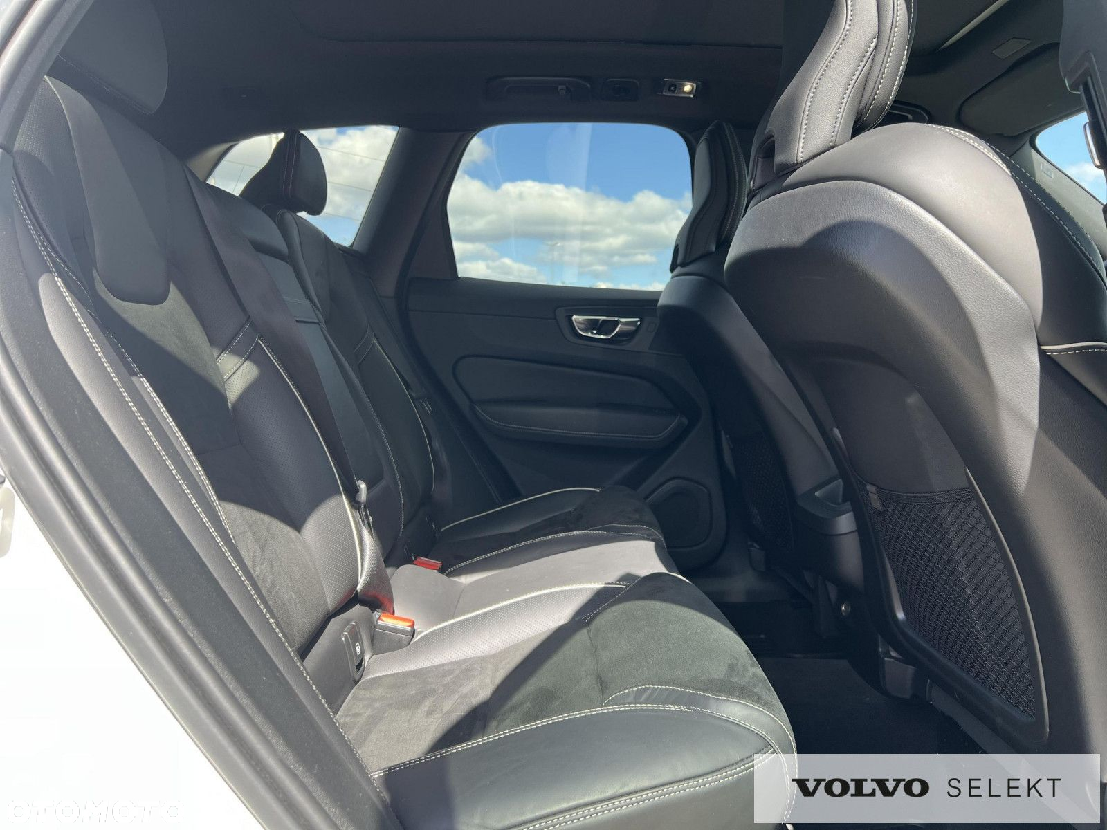 Volvo XC 60 - 10