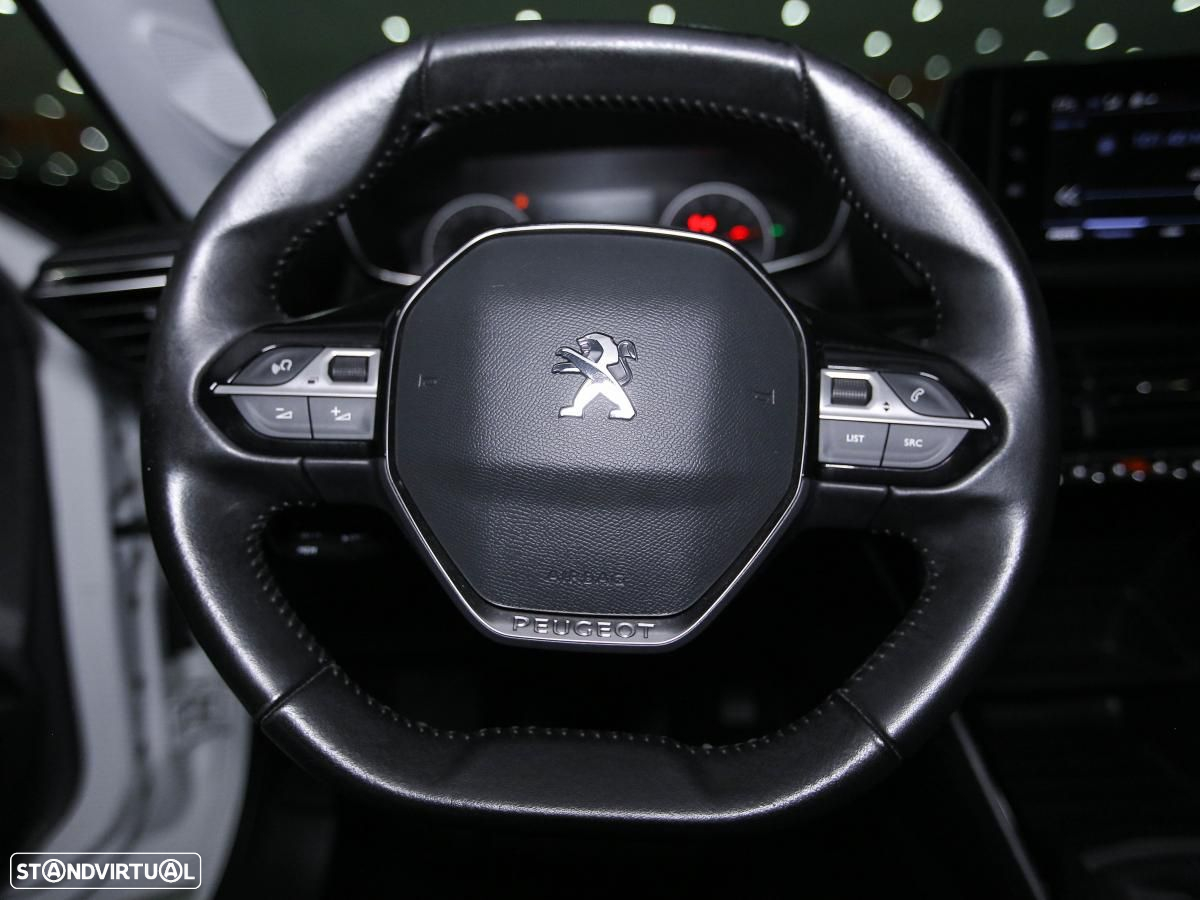 Peugeot 208 1.2 PureTech Active - 12