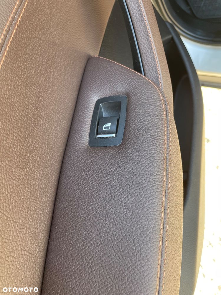 BMW X3 xDrive20d Luxury Line - 11