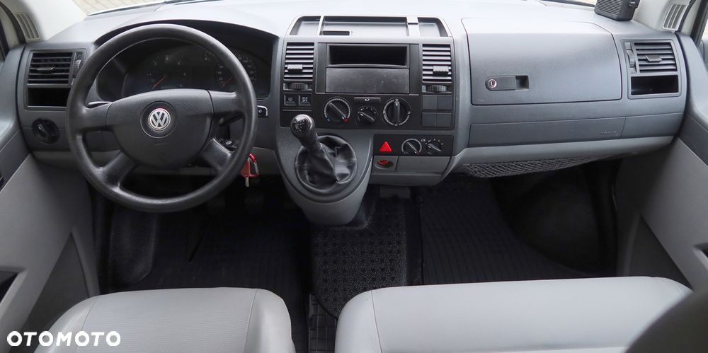 Volkswagen Transporter - 10