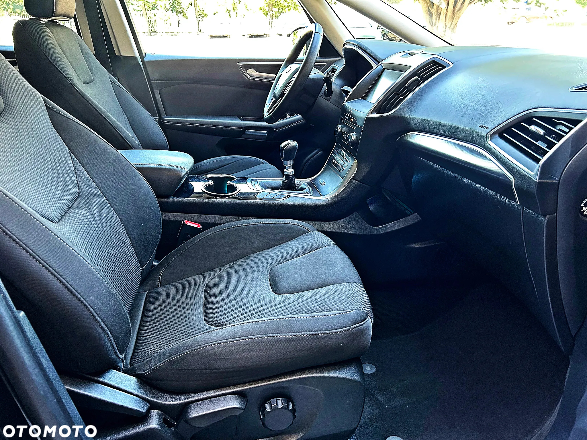 Ford S-Max 2.0 TDCi Titanium - 21