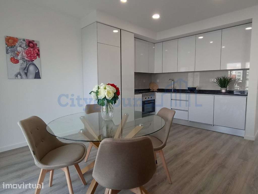 Apartamento T3 em remodelação total - Benfica - Garantia de obra in... - Grande imagem: 3/14