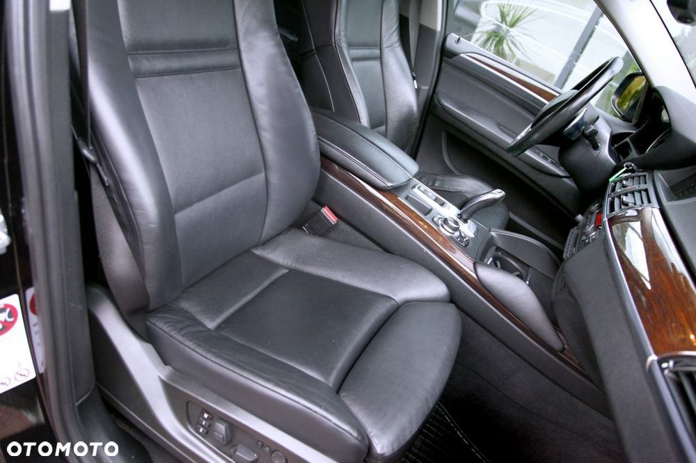 BMW X6 xDrive40d - 18