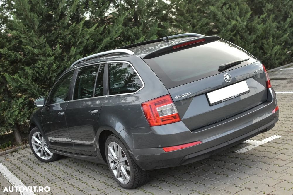 Skoda Octavia 1.6 TDI Elegance DSG - 4