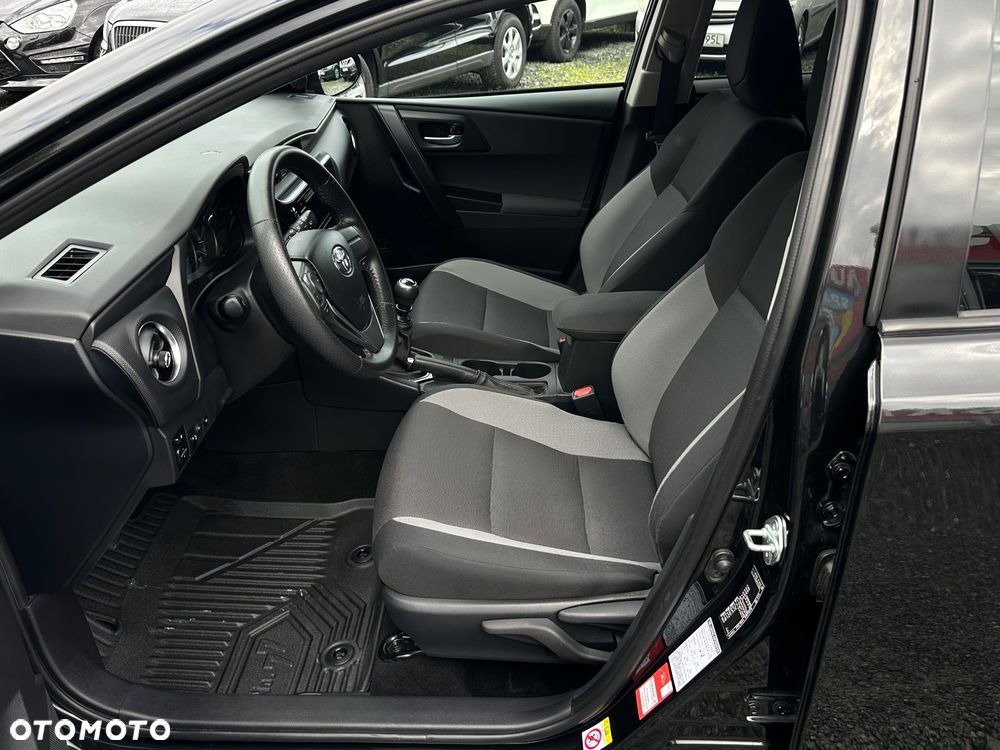 Toyota Auris 1.6 Dynamic - 15
