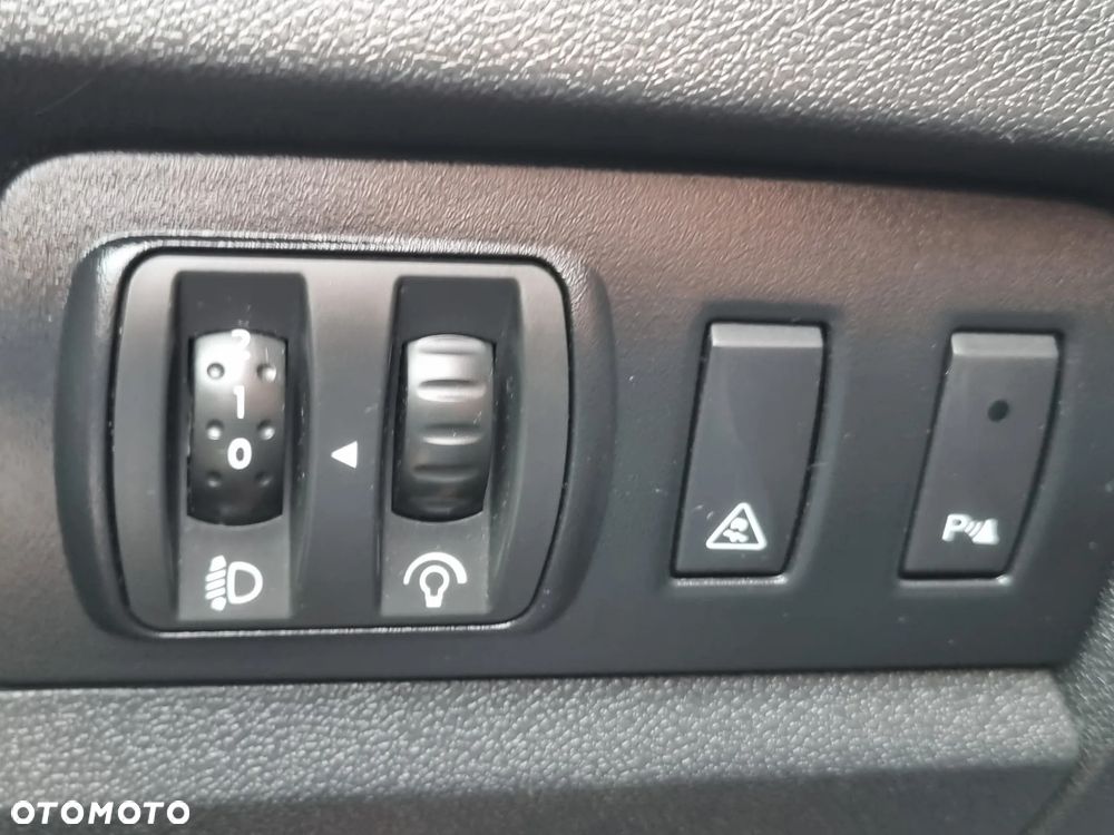 Renault Fluence 2.0 16V Expression - 7