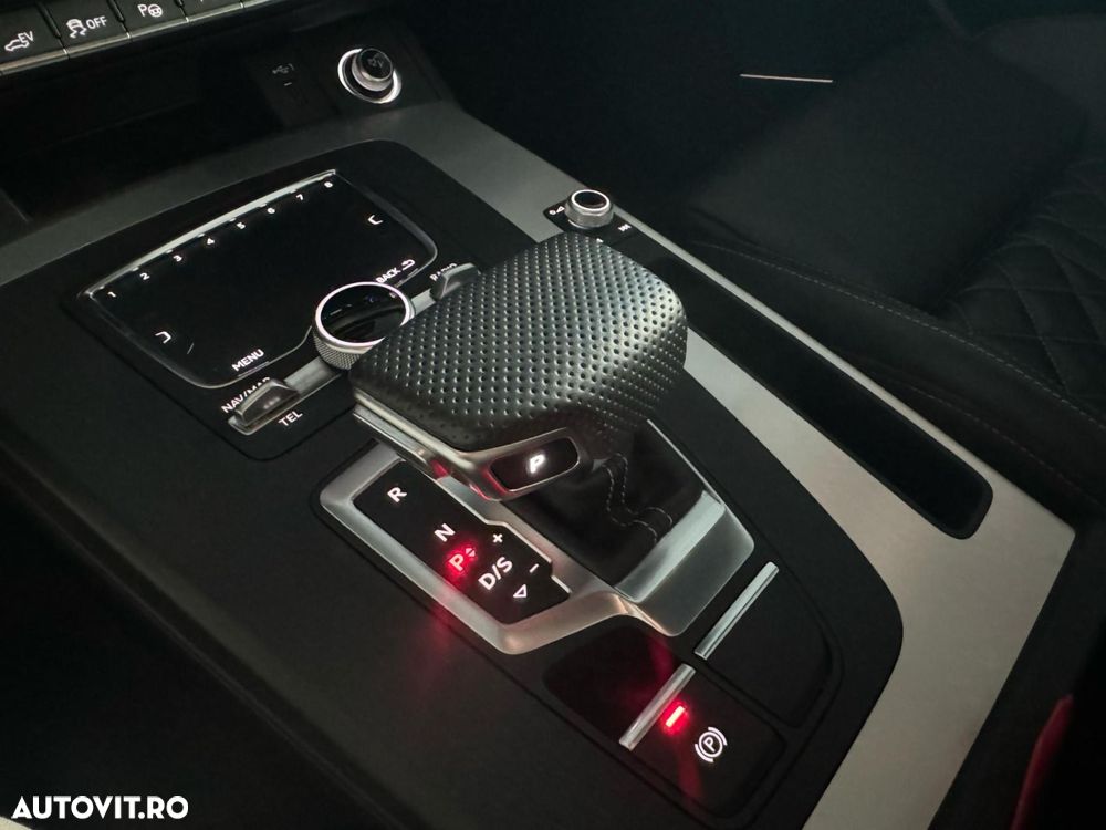 Audi Q5 55 TFSIe quattro S tronic S line - 26