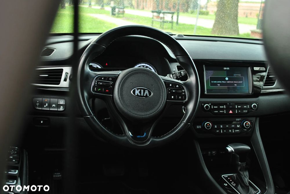 Kia Niro 1.6 GDI Hybrid L Business Line - 10