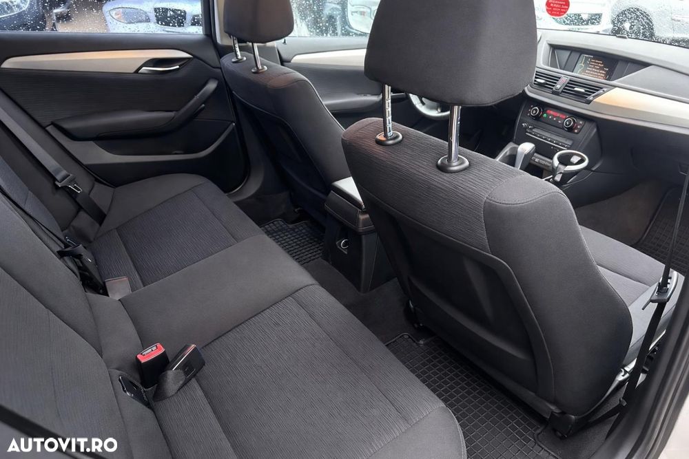 BMW X1 xDrive20d Aut. Sport Line - 8