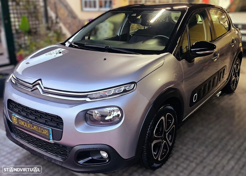 Citroën C3 Pure Tech Shine - 1