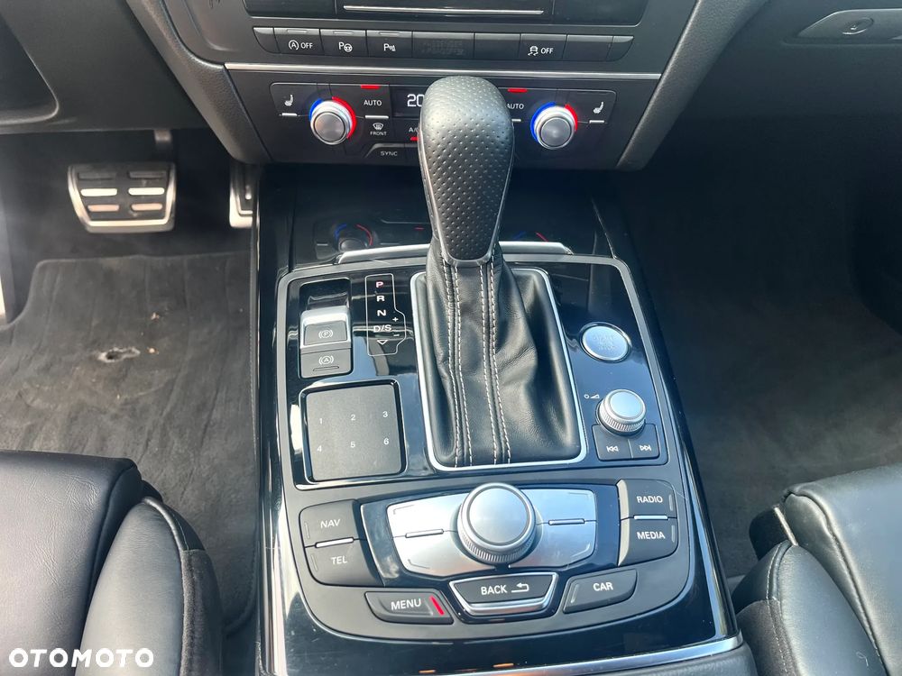 Audi A6 Avant - 8