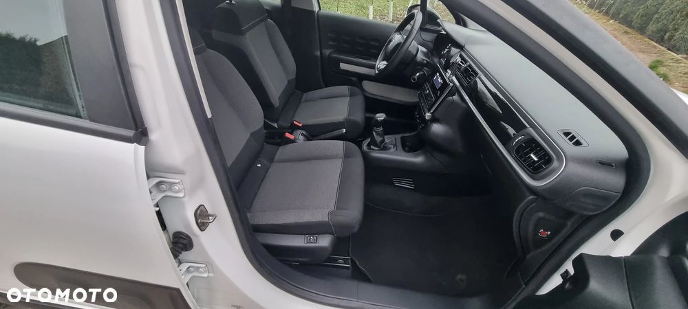 Citroën C3 Pure Tech (VTi) 82 Exclusive - 20