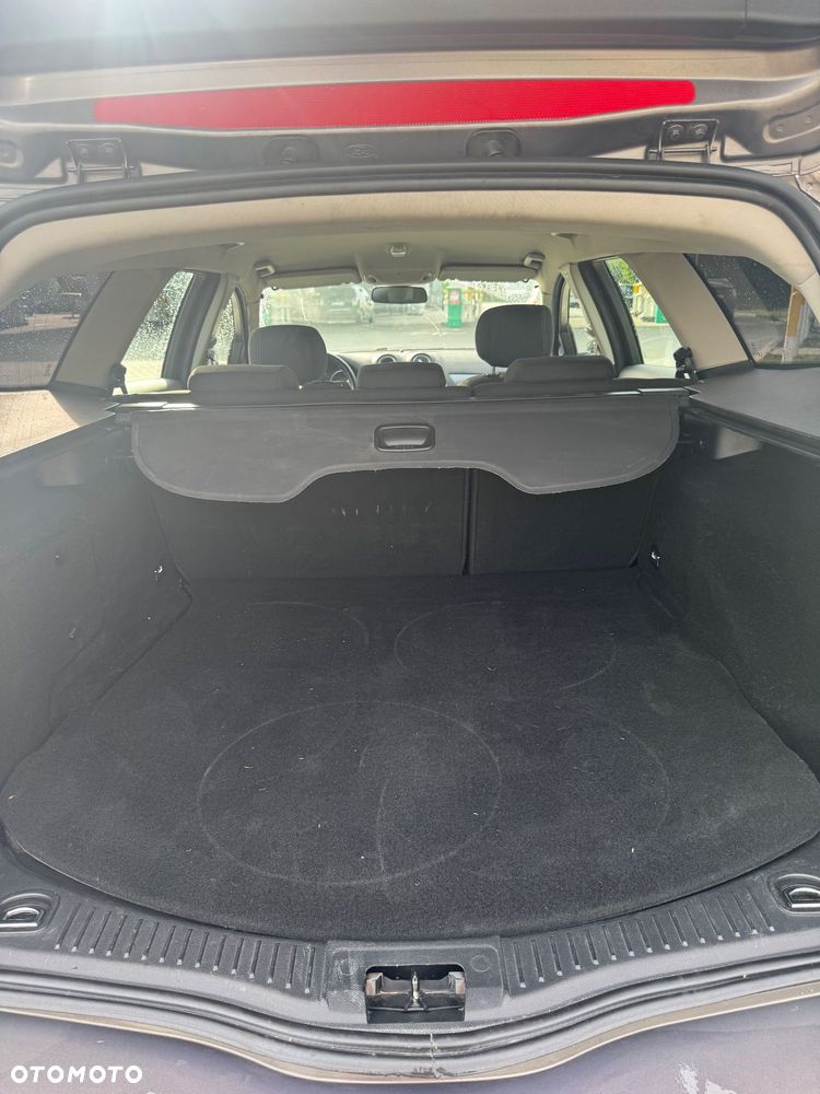 Ford Mondeo - 8