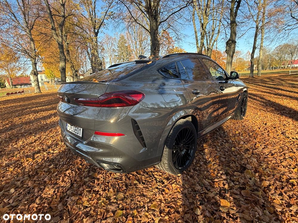 BMW X6 - 12