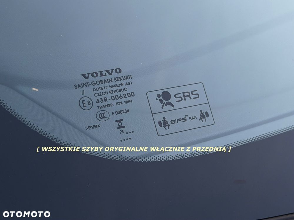 Volvo XC 60 B5 B AWD Ultimate Dark - 41