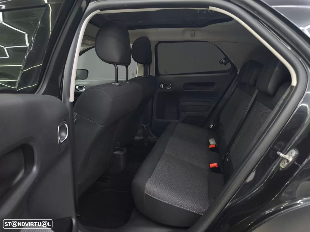 Citroën C4 Cactus 1.5 BlueHDi Shine Pack — fotografia 42